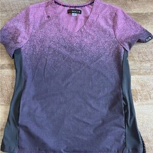 Koi Basics Scrub Top | Size Medium | Purple Ombre V-Neck